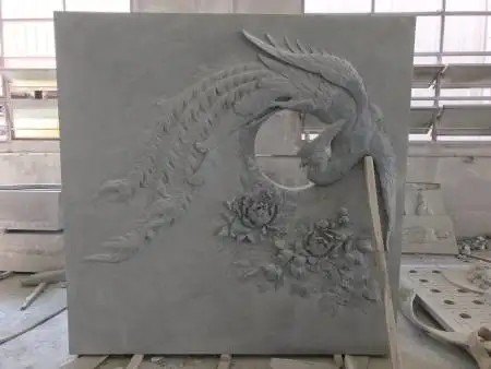 青石龙凤浮雕